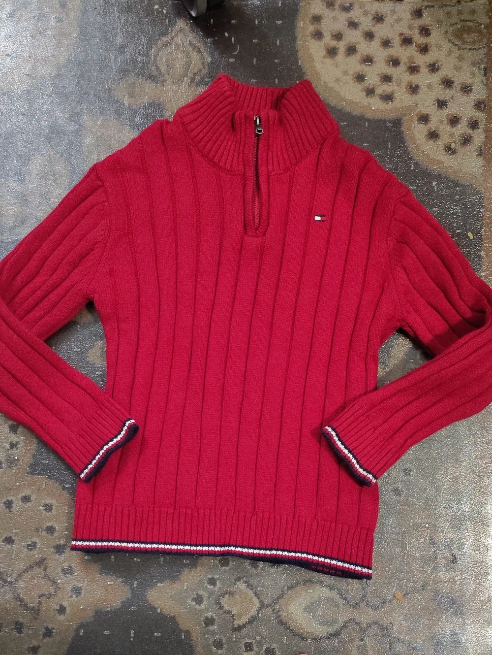 Euc 7 Tommy Hilfiger Sweater $25
